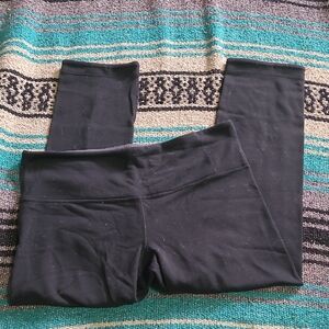 Size 6 LULULEMON LEGGINGS black Womens